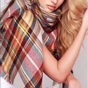 Macchia di Ruggine Mustard Plaid Oversized blanket/scarf, NWOT!